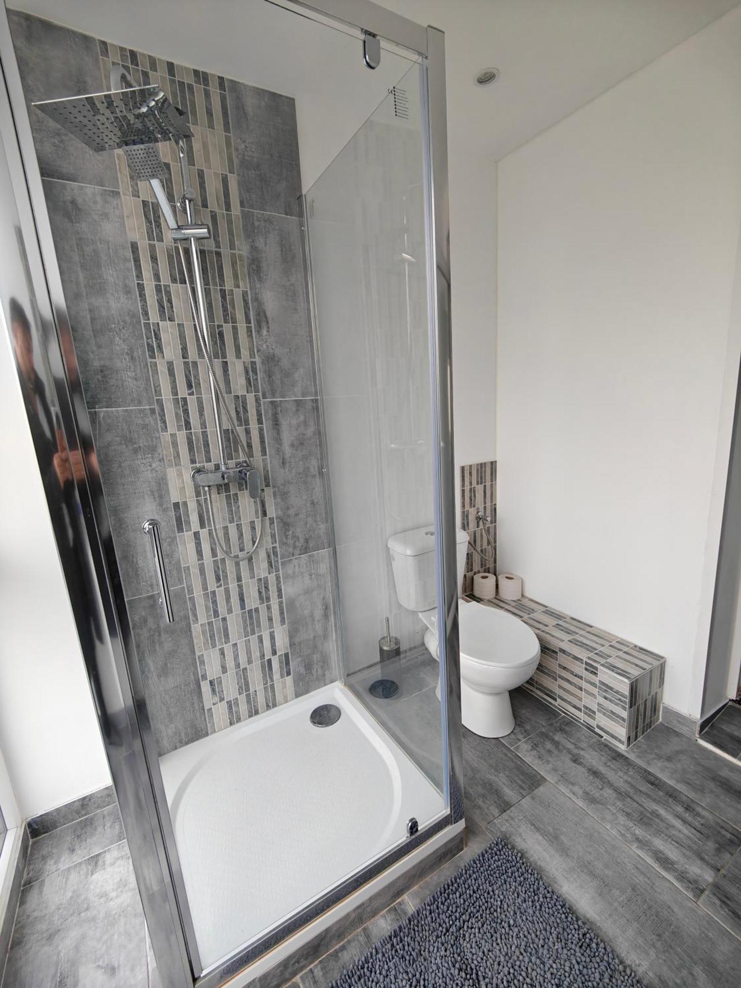 Suite 2 Lits Auberge Du Manala Hotel 24 24 Proche Basel Saint-Louis  Εξωτερικό φωτογραφία